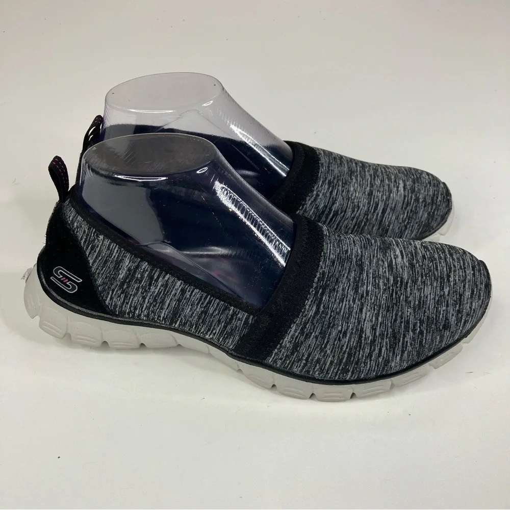 Skechers EZFLEX Swift Motion‎ Slip On Shoes Size 9